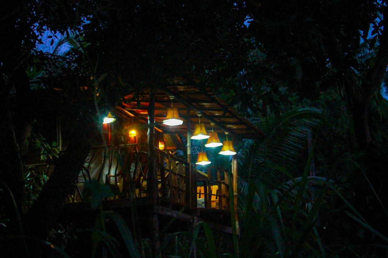 سيغيرِيا Experience The Comforts Of An Amazing Treehouse المظهر الخارجي الصورة
